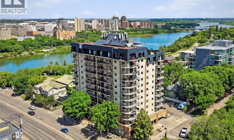606-611 University Drive