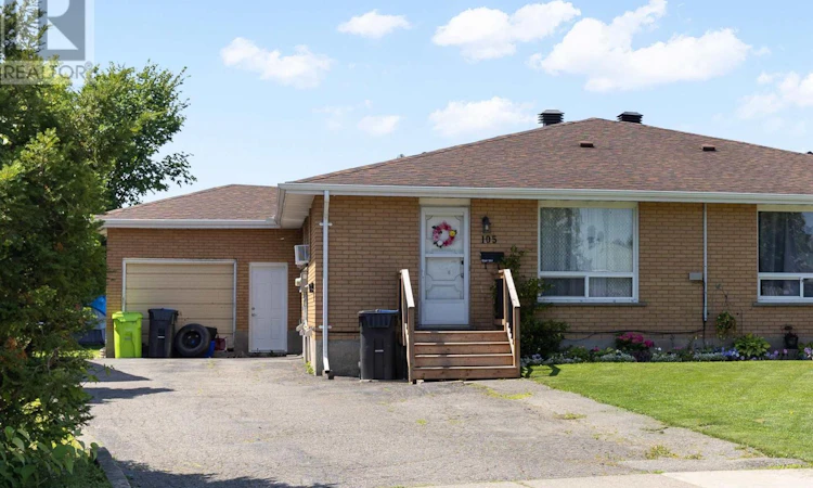 105 Pozzebon Crescent
