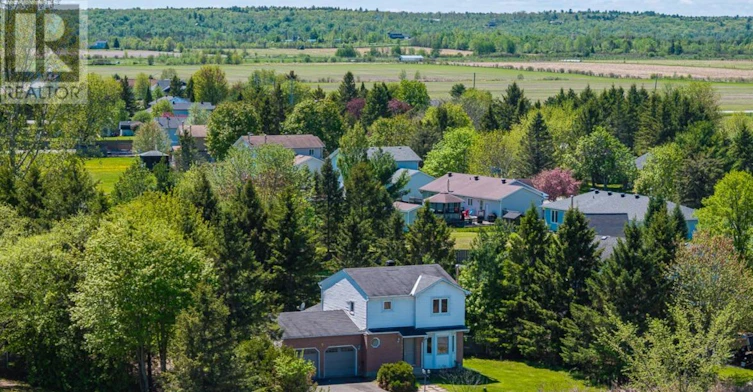 121 Porcupine Trail, Ottawa, ON, K0A 1T0