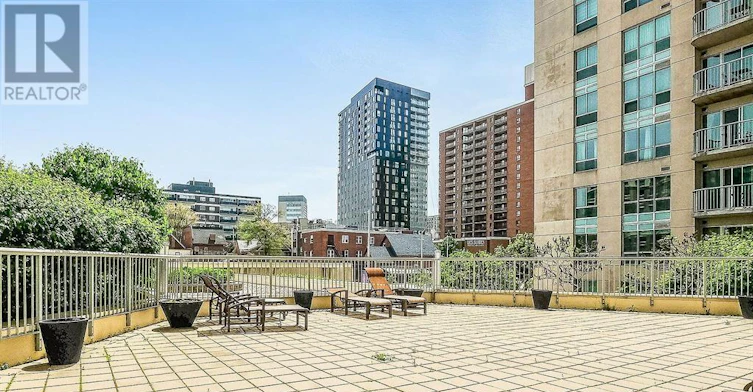 906-200 Rideau Street, Ottawa, ON, K1N 5Y1 - 14