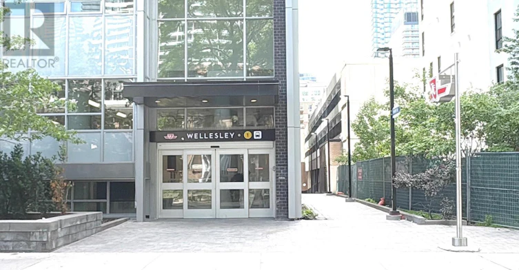1206-3 Gloucester Street, Toronto, ON, M4Y 0C6 - 3