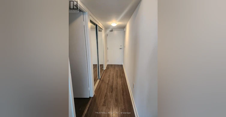 2212-25 Telegram Mews, Toronto, ON, M5V 3Z1 - 9