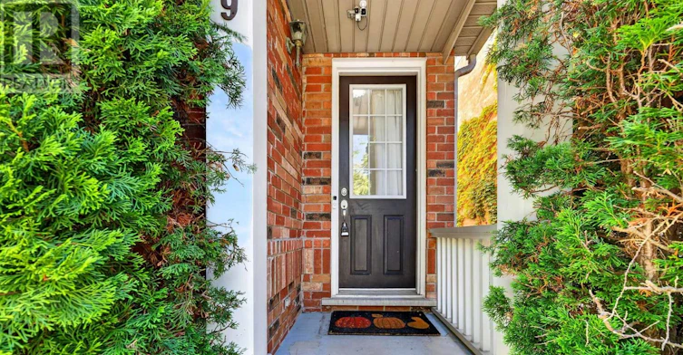 9 Pascoe Drive, Markham, ON, L6B 1B8 - 2