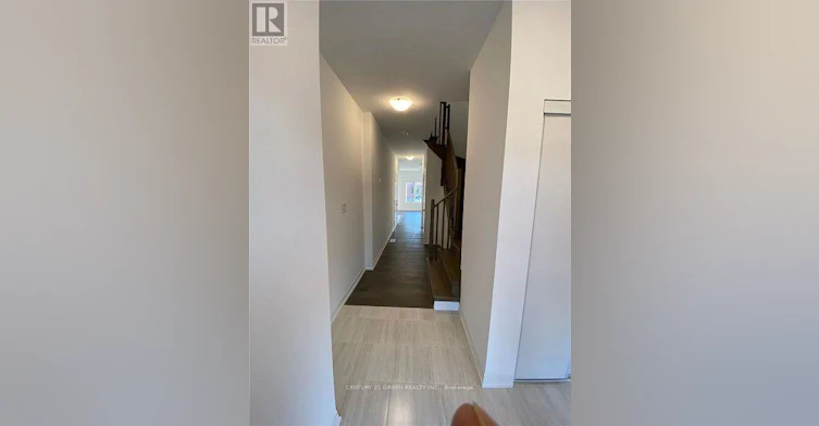 135 Turnberry Lane, Barrie, ON, L9J 0M8 - 3