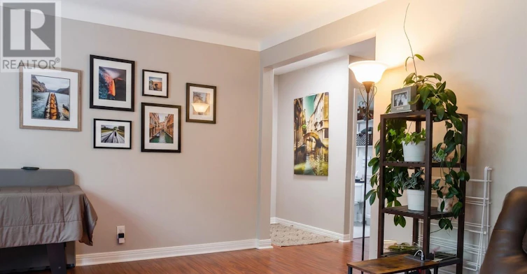 42 Lavergne Street, Ottawa, ON, K1L 5G3 - 3