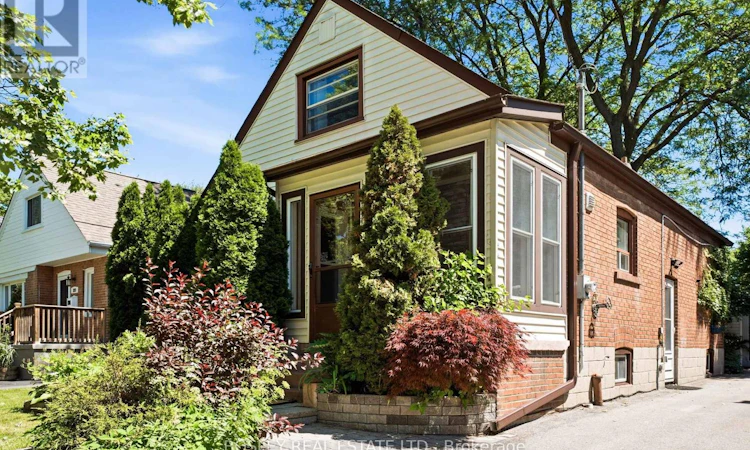 121 Presley Avenue