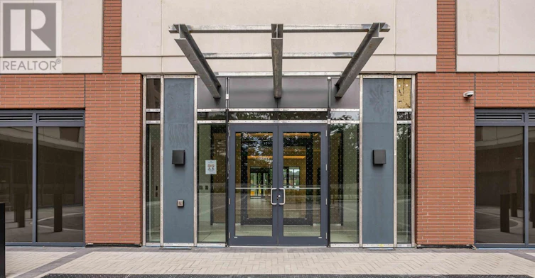 320-4010 Eglinton Avenue W, Toronto, ON, M9P 1A6 - 2