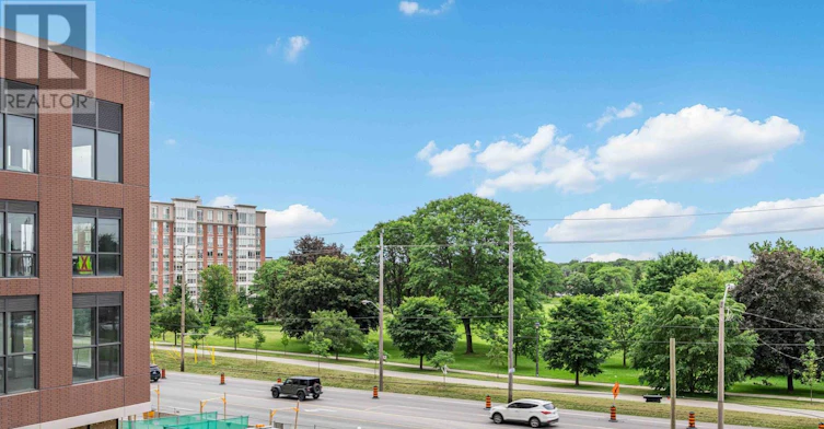 320-4010 Eglinton Avenue W, Toronto, ON, M9P 1A6 - 31