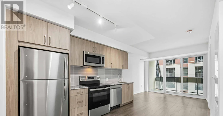 320-4010 Eglinton Avenue W, Toronto, ON, M9P 1A6 - 13