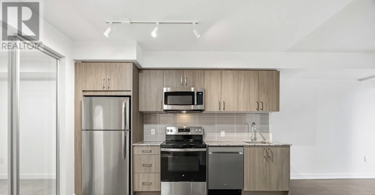 320-4010 Eglinton Avenue W, Toronto, ON, M9P 1A6 - 15