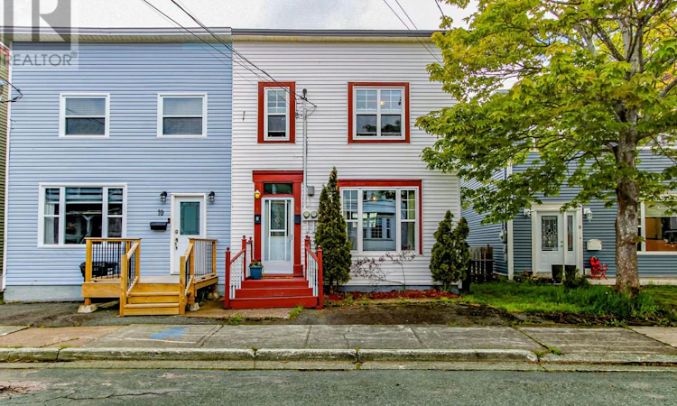 8 Blatch Avenue