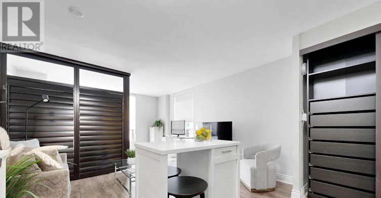 PH 824-95 Prince Arthur Avenue, Toronto, ON, M5R 3P6 - 18