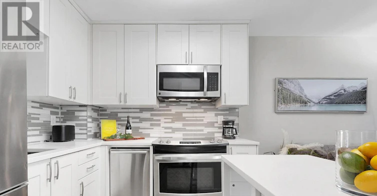 PH 824-95 Prince Arthur Avenue, Toronto, ON, M5R 3P6 - 14