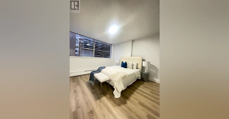 201-8 Park Vista Drive, Toronto, ON, M4B 1A3 - 18