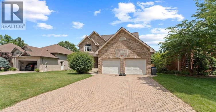 5740 Wayne Street, Lasalle, ON, N9H 2M5 - 3