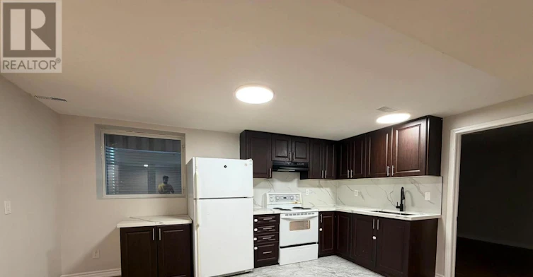 BASEMENT-16 Niles Court, Brampton, ON, L6S 5T6 - 2