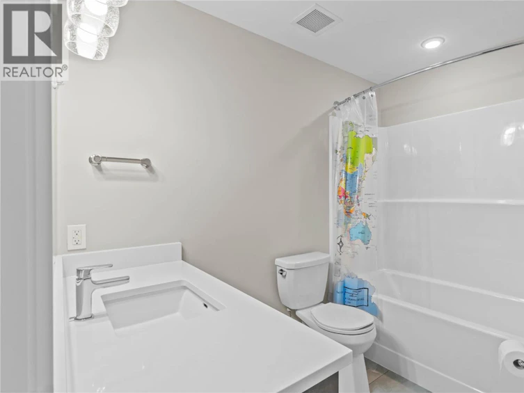 201-568 Lorne Street, Kamloops, BC, V2C 1W3 - 17