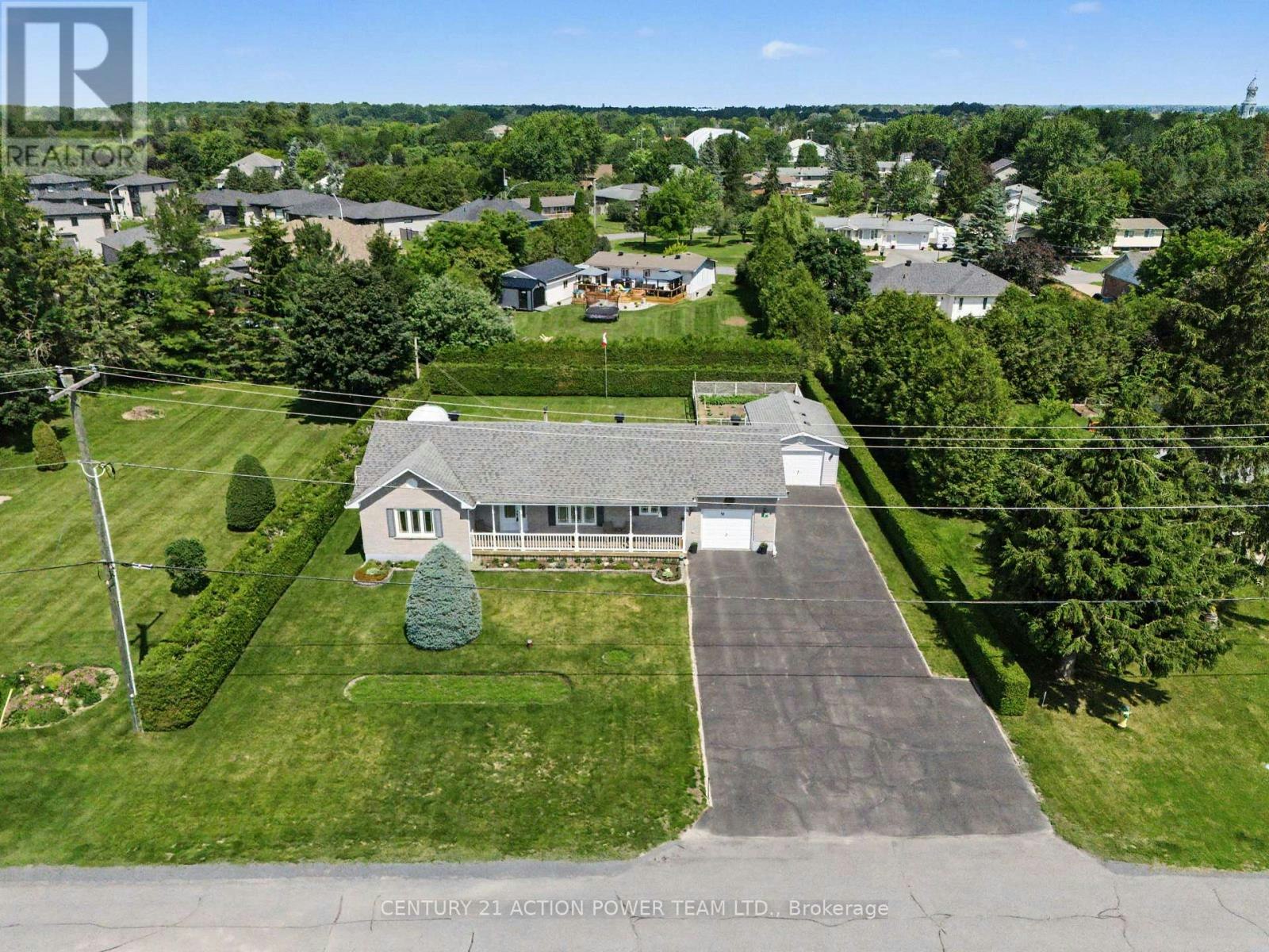 19 Crysler Station Road, Monkland, ON, K0A 1R0