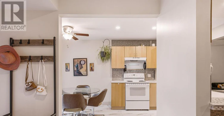 67 Grady Crescent, Ottawa, ON, K2H 5S2 - 3