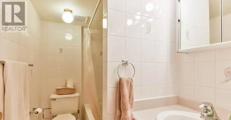BASEMENT-482 Concord Avenue, Toronto, ON, M6H 2P8 - 5