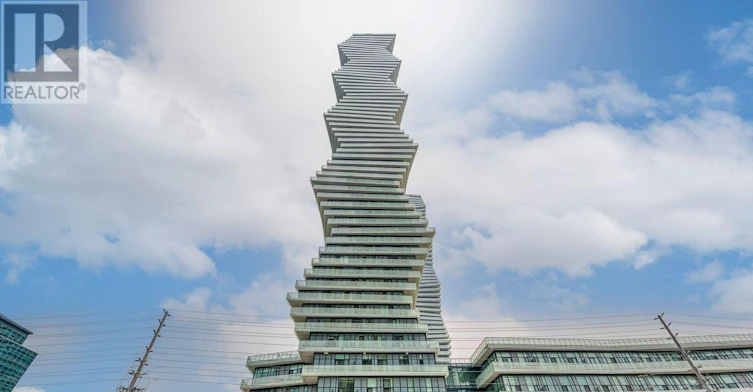 2805-3900 Confederation Parkway, Mississauga, ON, L5B 0M3 - 2
