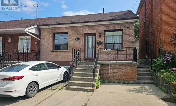 188 Hess Street N