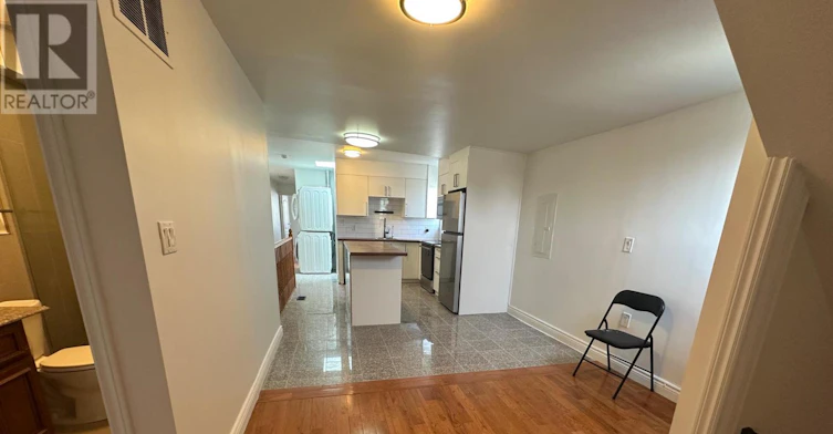 3RD FL-1022 Gerrard Street E, Toronto, ON, M4M 1Z5 - 5
