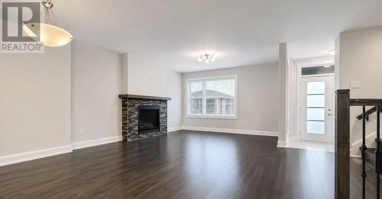 528 Lucent Street, Russell, ON, K4R 0G3 - 5