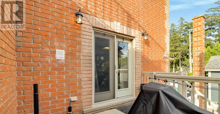 1-48 Mississauga Road N, Mississauga, ON, L5H 2H8 - 23