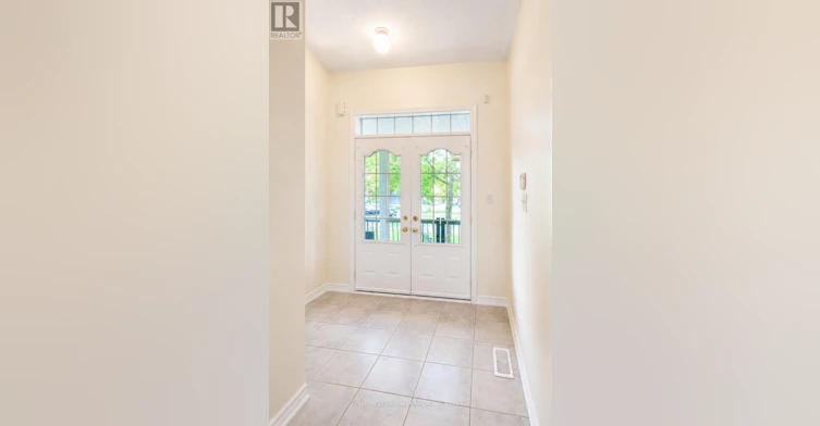 2238 Gladacres Lane, Oakville, ON, L6M 0G3 - 6