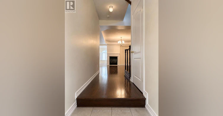 2238 Gladacres Lane, Oakville, ON, L6M 0G3 - 5