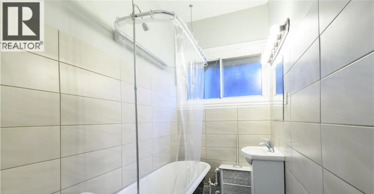 12 - 471-5 King Street E, Hamilton, ON, L8N 1C7 - 2