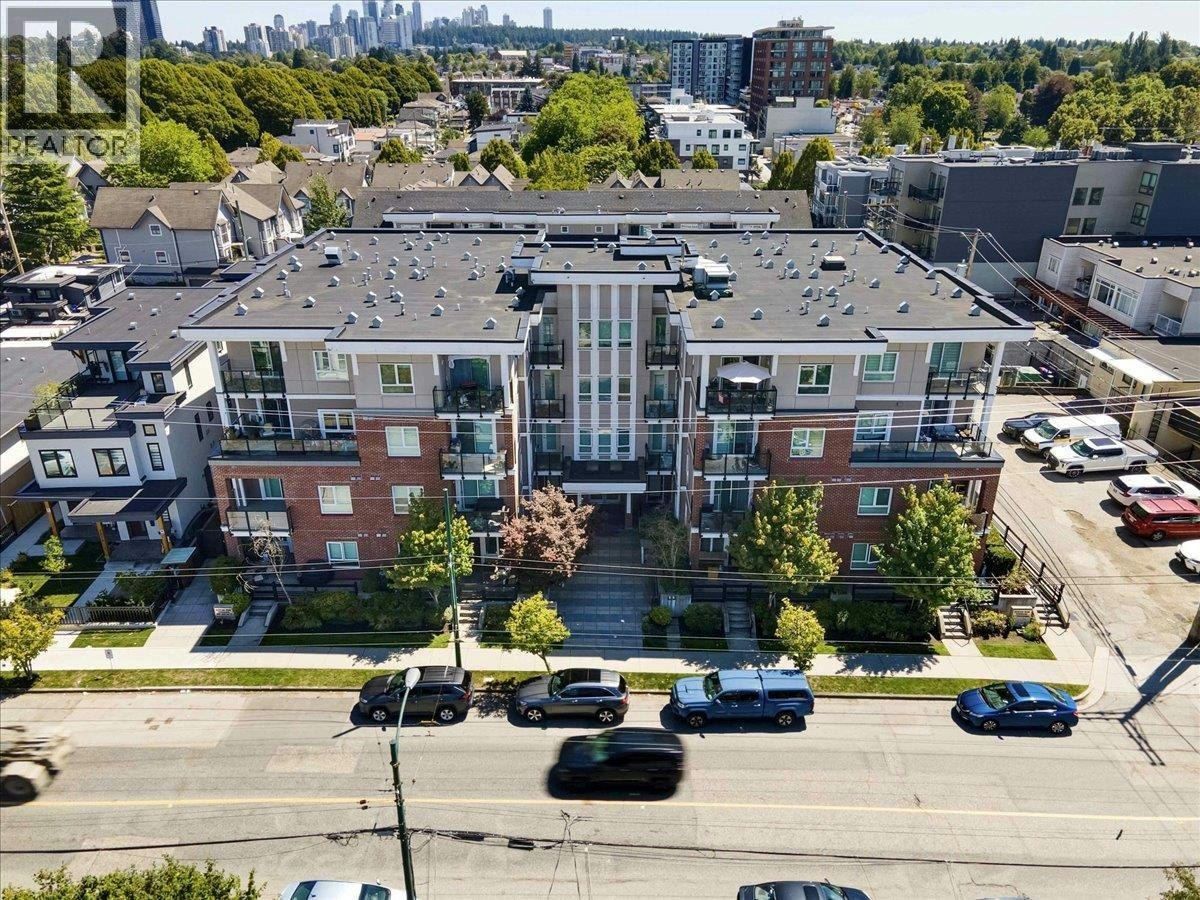 303-4882 Slocan Street, Vancouver, BC, V5R 2A3