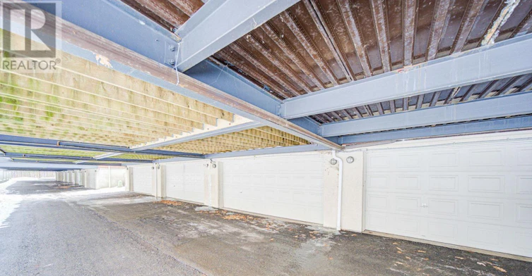 115 St. Lawrence Drive, Mississauga, ON, L5G 4V2 - 42