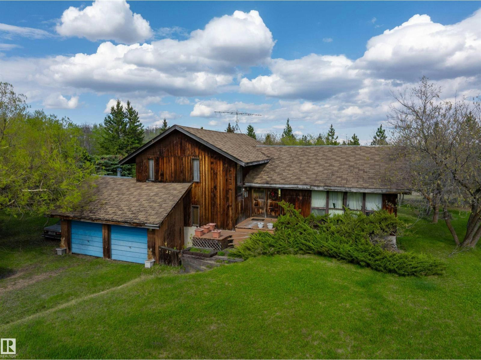 37-21032 540 Twp Road, Rural Strathcona County, AB, T8G 2A6