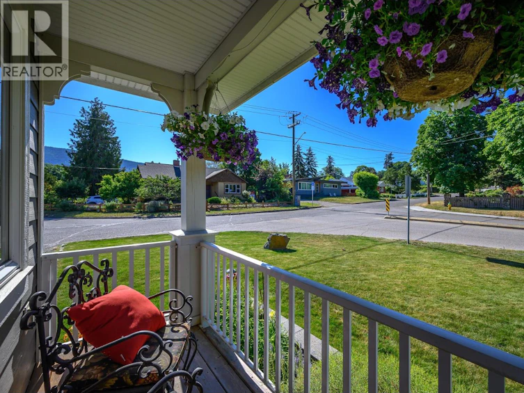 3000 22 Street, Vernon, BC, V1T 4H6 - 8