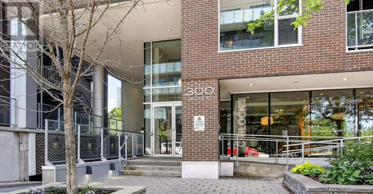 517 300c Lett Street, Ottawa, ON, K1R 0A8 - 2