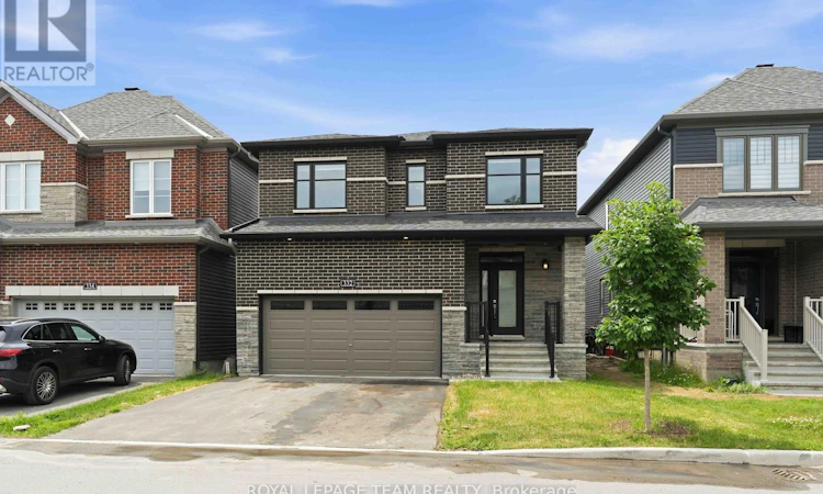 332 Elsie Macgill Walk