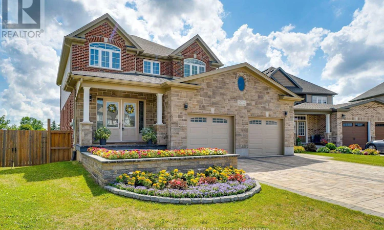 75 Norma Crescent