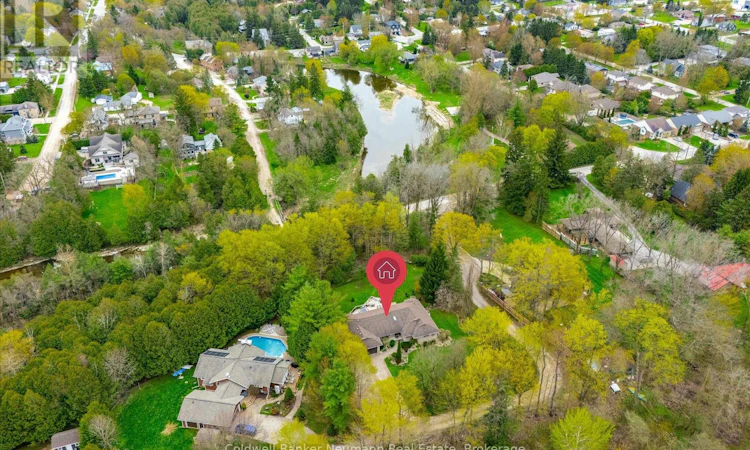 25 Riverview Drive