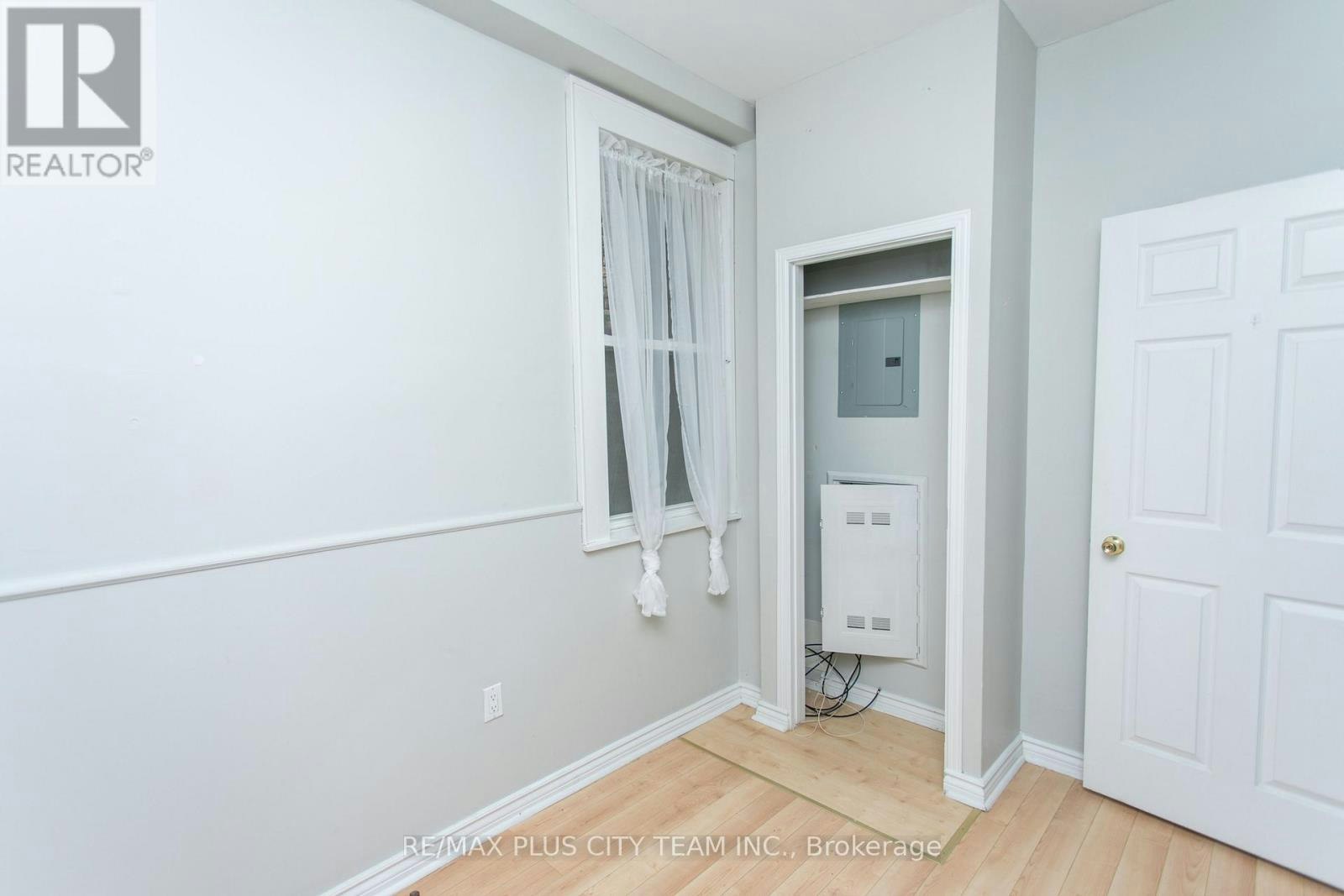 2-682 Bathurst Street, Toronto, ON, M5S 2R3 - 15