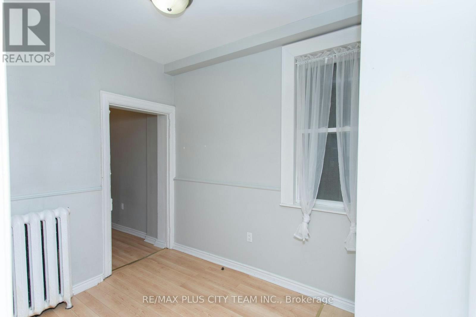 2-682 Bathurst Street, Toronto, ON, M5S 2R3 - 14