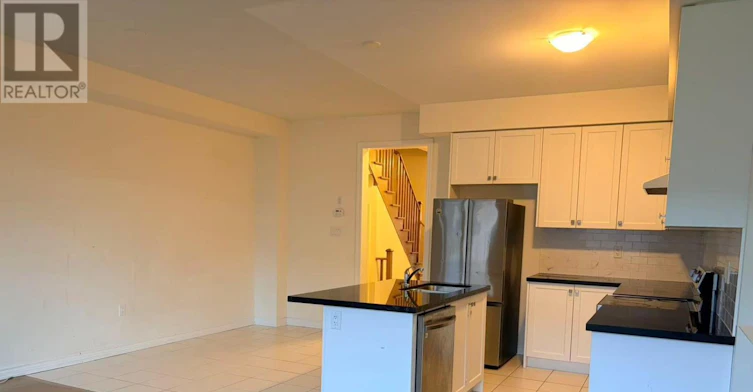 30 Sigford Street, Whitby, ON, L1P 1Y2 - 7