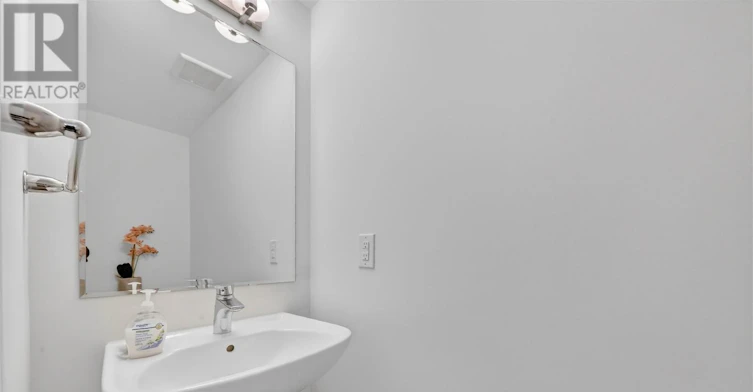 73 Sutcliffe Drive, Whitby, ON, L1R 0R4 - 9