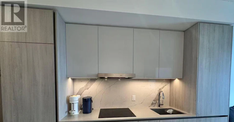 1807-8 Interchange Way, Vaughan, ON, L4K 0R2 - 5