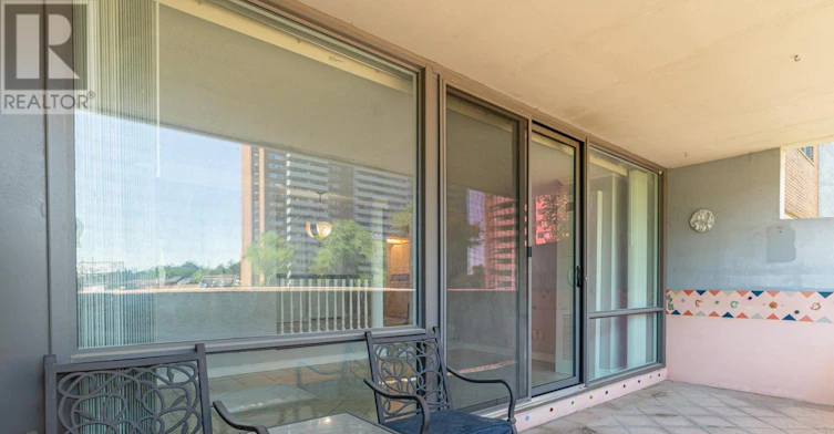 206-250 Scarlett Road, Toronto, ON, M6N 4X5 - 24