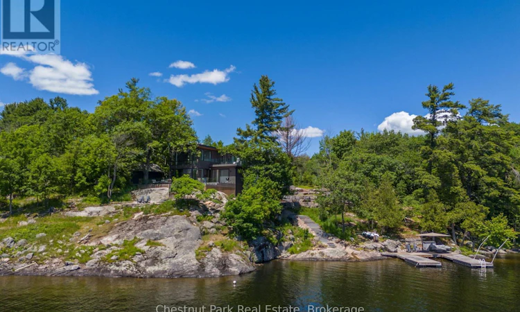 17-1330 Rosseau Lake 2 Road Road W