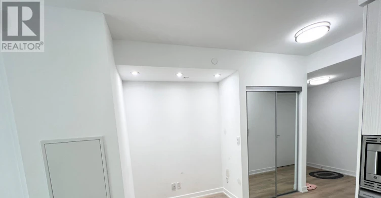 1001-501 Yonge Street, Toronto, ON, M4Y 1Y4 - 5