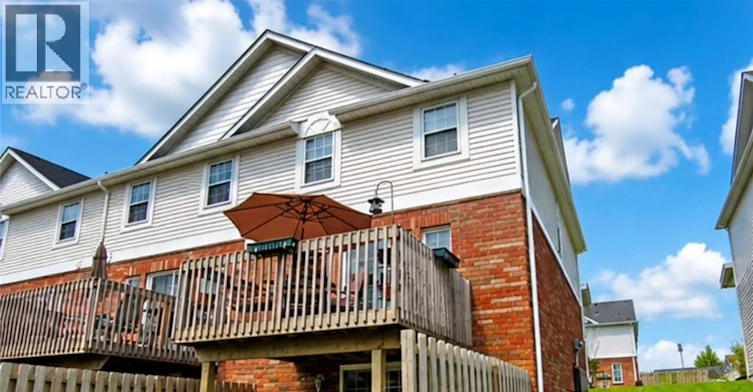 39-151 Clairfields Drive E, Guelph, ON, N1L 1P5 - 2