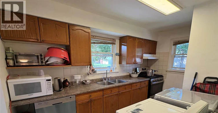 main floor-3400 Dominion, Windsor, ON, N9E 2N7 - 12